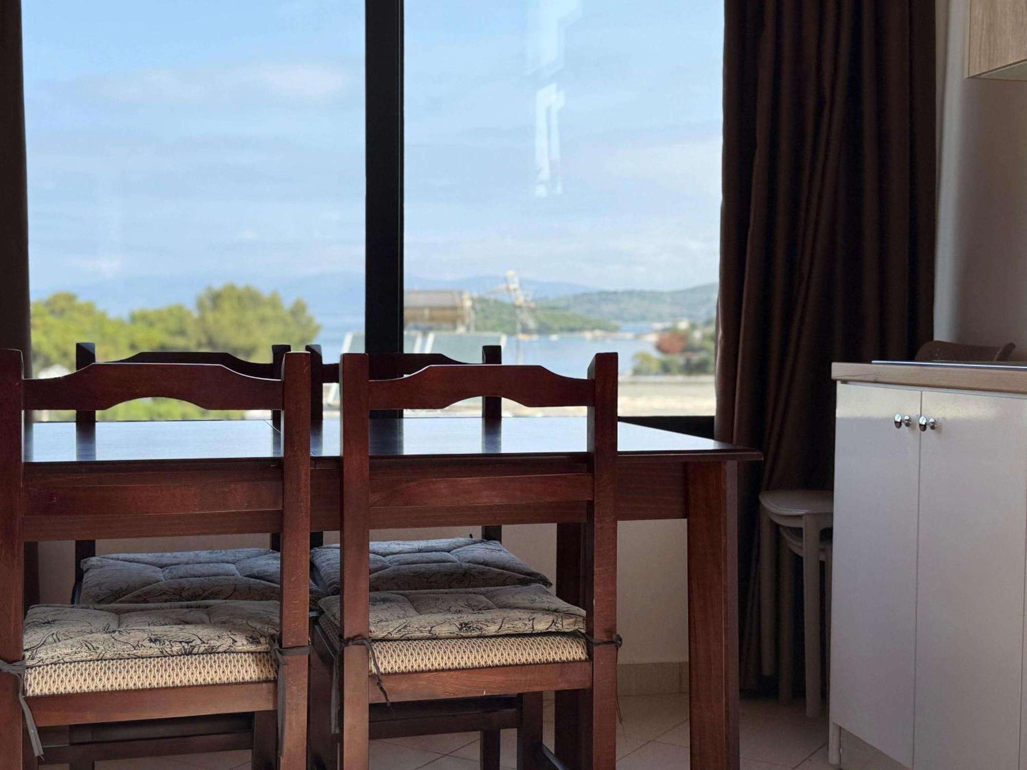 Vila Bilali Διαμέρισμα Εξαμίλιο Εξωτερικό φωτογραφία